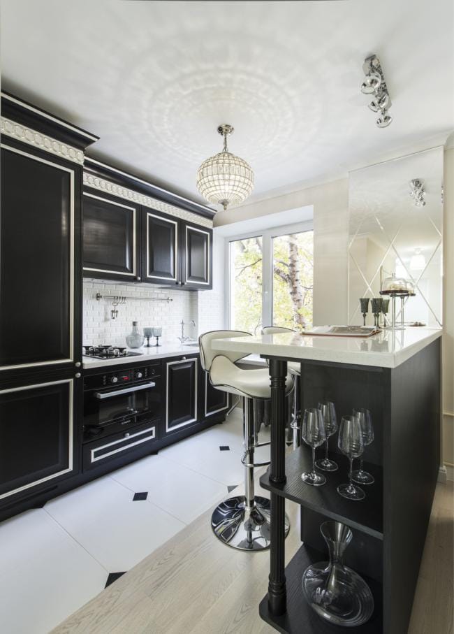 Conception d'un appartement d'une pièce avec intégration d'une petite cuisine et d'un salon - coin cuisine Conception d'un appartement d'une pièce avec intégration d'une petite cuisine et d'un salon - coin cuisine