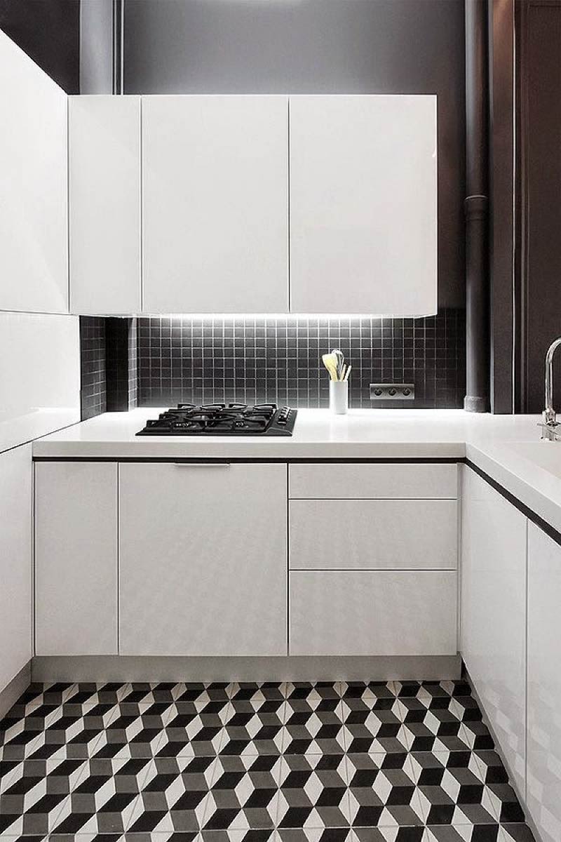 Zwart en witte keuken