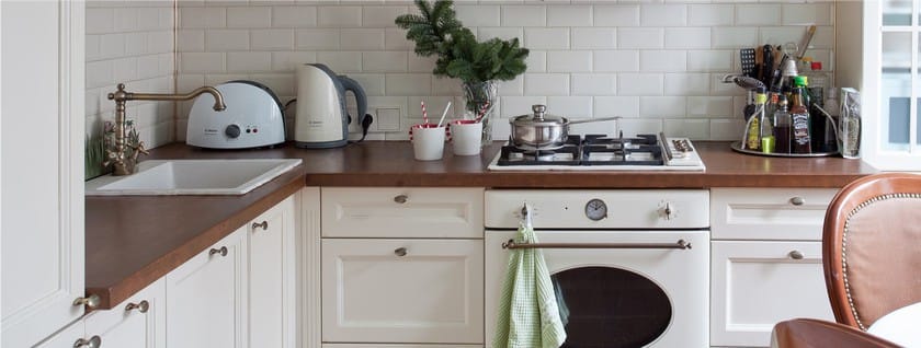 Horno retro estilo gas blanco