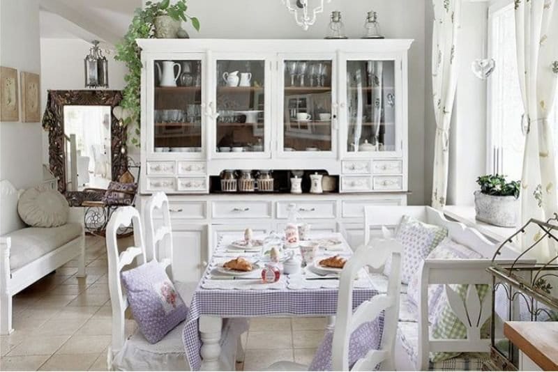 Têxteis de cozinha cor lilás