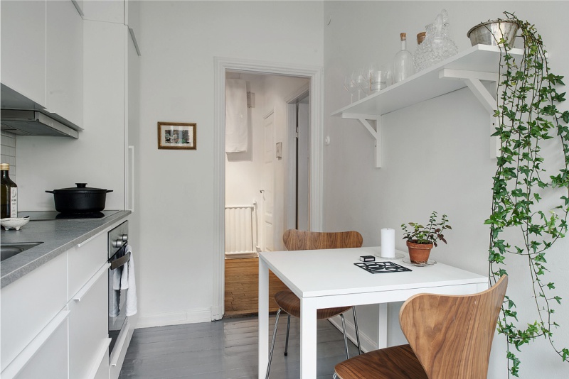 Cucina 7 quadrati. layout lineare