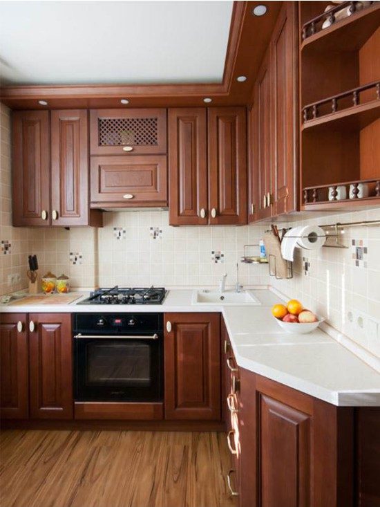 Cucina angolare con parete laterale ridotta