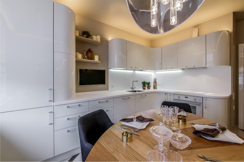 Corian blanco delantal