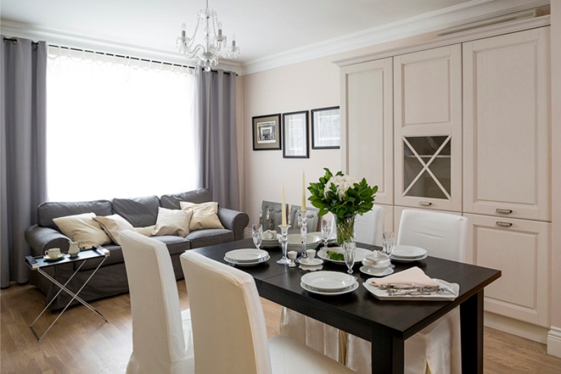 Cocina-living comedor-pasillo interior.