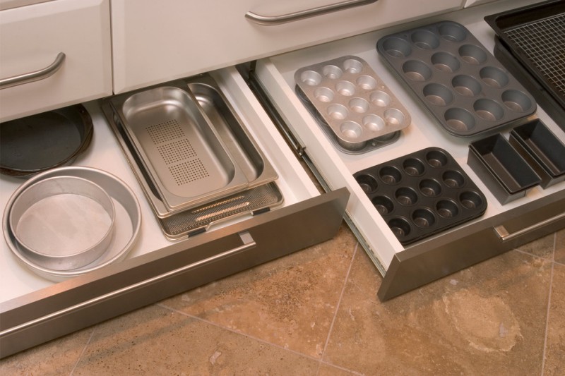 Caixas em bases de cozinha
