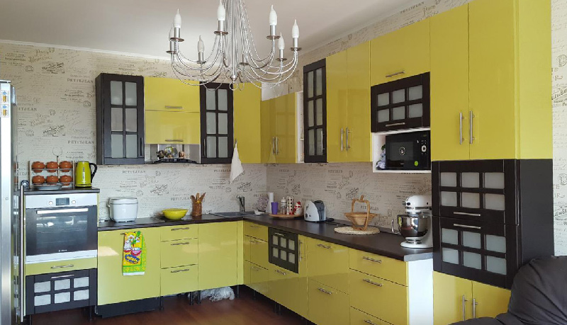 Konyha Wasabi és Toszkána homlokzatokkal